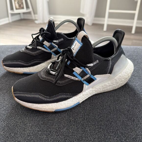 Adidas Ultraboost Women's 22 X Parley Running Black HQ6533 Size 9 - Picture 1 of 8